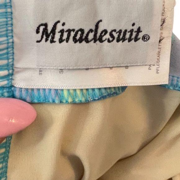 Miraclesuit One Piece Bathing Suit - Picture 5 of 6